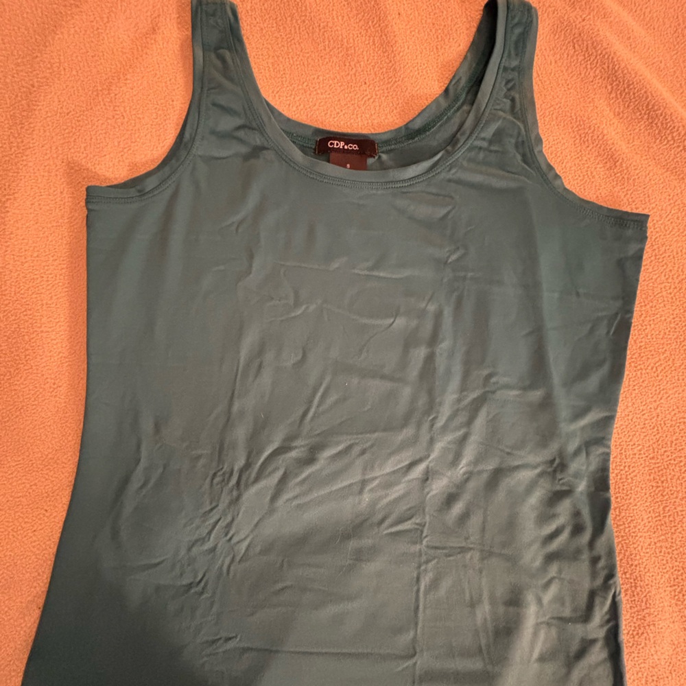 Gildan Women's Tank Top in Deep Teal